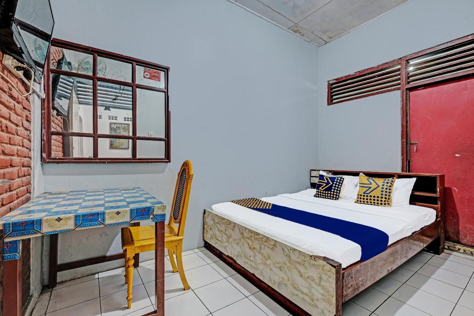 Spot On 91915 Homestay Superman Jogjacarta Exterior foto